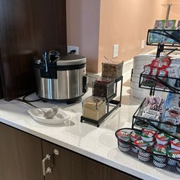 Oatmeal in breakfast area Oatmeal in breakfast area