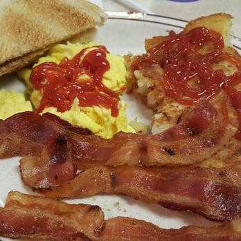Kleifelds Restaurant - Diners Near Me - Willoughby, Ohio