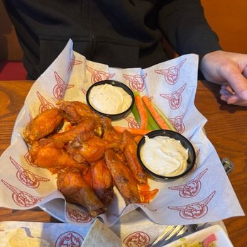 Taco Mac - Mild wings - American Near Me - Roswell, Georgia Taco Mac - Mild wings - American Near Me - Roswell, Georgia