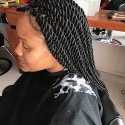 Best Braids Beauty Salon and Spa - Senegalese twist