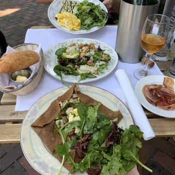 Fontaine - Parisienne, Moroccan, and walnut salad - Creperies Near Me - Alexandria, Virginia Fontaine - Parisienne, Moroccan, and walnut salad - Creperies Near Me - Alexandria, Virginia