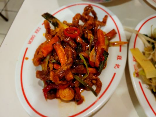 Wong Kei by null