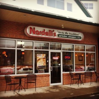 Nardelli's Grinder Shoppe - Our very beautiful storefront. - Italian Near Me - Oxford, Connecticut