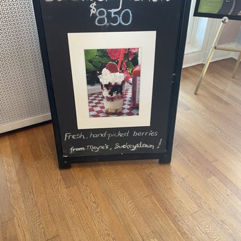 More Ice Cream - I love Parfaits!!! - Ice Cream & Frozen Yogurt Near Me - Middletown, Maryland