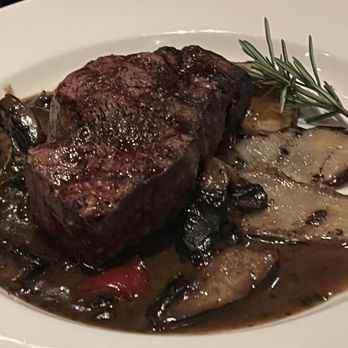 Water & Wine - Filet Mignon - Italian Near Me - Watchung, New Jersey Water & Wine - Filet Mignon - Italian Near Me - Watchung, New Jersey