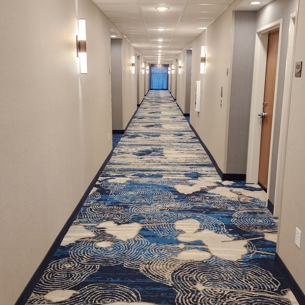 Fairfield inn & suites by Marriott Town center 4th floor hallway Fairfield inn & suites by Marriott Town center 4th floor hallway