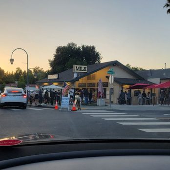 Meadowlark Dairy - Ice Cream & Frozen Yogurt Near Me - Pleasanton, California Meadowlark Dairy - Ice Cream & Frozen Yogurt Near Me - Pleasanton, California