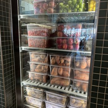 sweetgreen - Healthy Salads, Wraps, and Bowls - Sweetgreen produce - Salad Near Me - Ann Arbor, Michigan