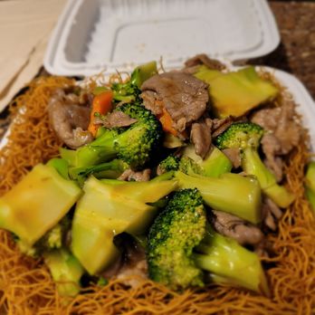 HiTEA Cafe - Hubby Dinner Crispy Noodle W/Beef Broccoli last eve @HiTea Cafe @Lanai @Alamoana Shop Center. Tastes pretty good! #SupportLocalBusinessesHi - Bubble Tea Near Me - Honolulu, Hawaii HiTEA Cafe - Hubby Dinner Crispy Noodle W/Beef Broccoli last eve @HiTea Cafe @Lanai @Alamoana Shop Center. Tastes pretty good! #SupportLocalBusinessesHi - Bubble Tea Near Me - Honolulu, Hawaii
