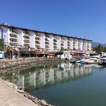 Marina Vallarta - Marinas Near Me - Puerto Vallarta, JAL