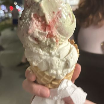 Fosselman's Ice Cream - Ice Cream & Frozen Yogurt Near Me - Alhambra, California Fosselman's Ice Cream - Ice Cream & Frozen Yogurt Near Me - Alhambra, California