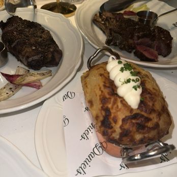 Daniel’s - Steakhouses Near Me - Coral Gables, Florida
