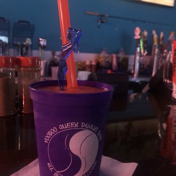 Voodoo Queen Daiquiri Dive - Cocktail Bars Near Me - Houston, Texas