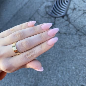 Fantasy Nail Lounge - Nail Salons Near Me - Vancouver, British Columbia