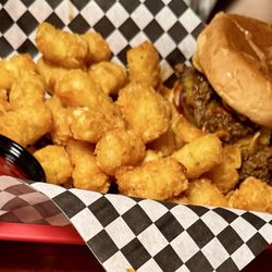 Jack Ruby's Saloon & Grill - Chili burger with tots