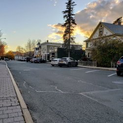 Town of Stockbridge - On Elm St. in Stockbridge