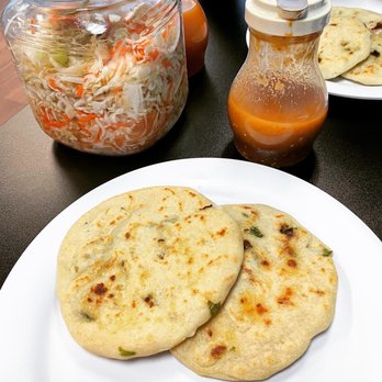 La Santaneca - The corn, cilantro and Pupusas Queso con Jalapeno and chicken and jalapeño pupusa - Salvadoran Near Me - Carson City, Nevada