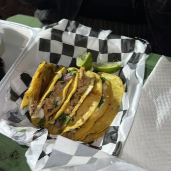 The Birria Queen - 4 Piece Chicken Quesabirria Taco - Food Trucks Near Me - Houston, Texas The Birria Queen - 4 Piece Chicken Quesabirria Taco - Food Trucks Near Me - Houston, Texas