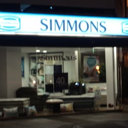 Simmons Store