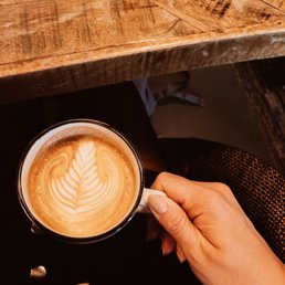 Coffee Corner Bakery - Delicious cappuccino - drink, cupcakes - Cafes Near Me - Prague, Puerto Rico