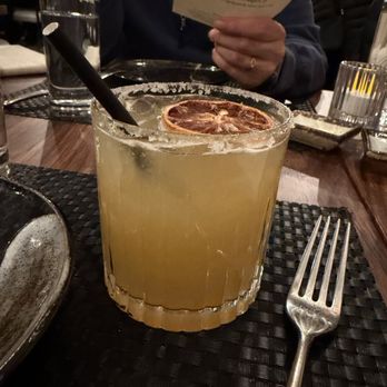 Q'tal Bar & Grill - pineapple margarita - New American Near Me - Kearny, New Jersey