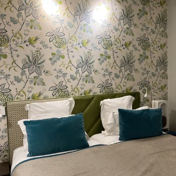 Hotel le Mareuil - Hotels Near Me - Paris, 75