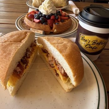 Bee’s Bakery Cafe - Breakfast sandwich - Bakeries Near Me - Oakhurst, California
