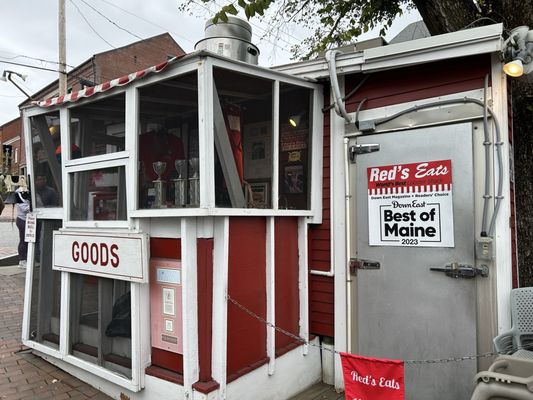 Red's Eats by null Red's Eats by null