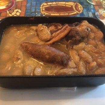 L'Orée du Parc - White bean casserole with sausage - Bistros Near Me - Paris, 75 L'Orée du Parc - White bean casserole with sausage - Bistros Near Me - Paris, 75