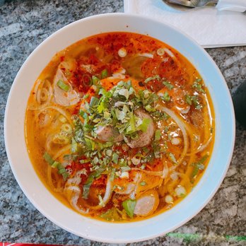 White Lotus Cafe - Bun bo hue - Vietnamese Near Me - Burnaby, British Columbia