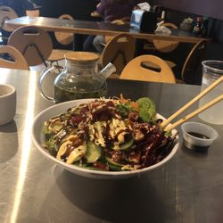The tuna poke bowl