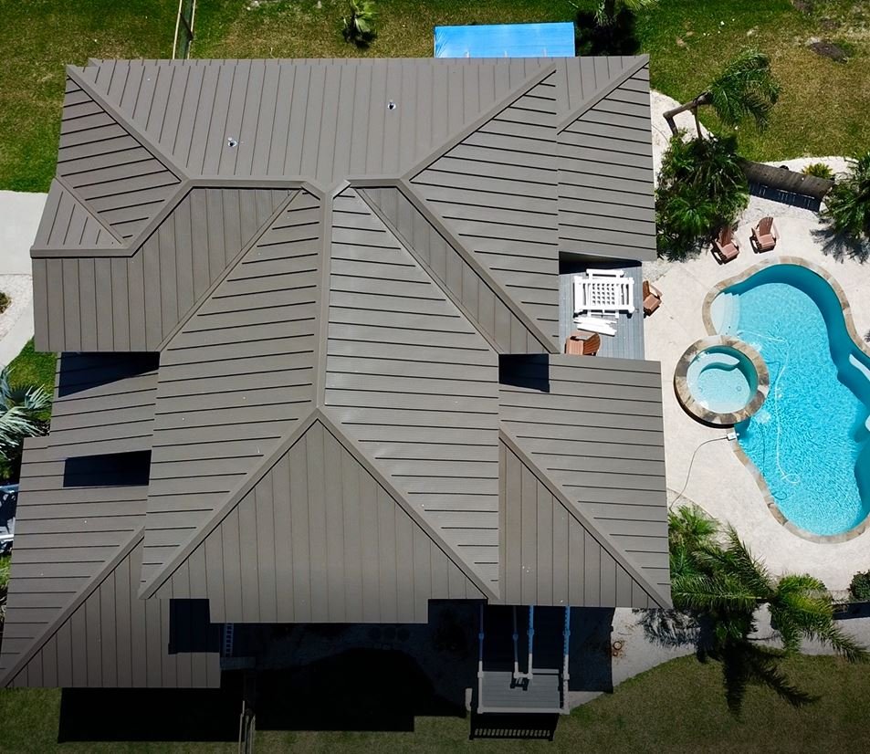 Slide of Strata Roofing and Construction