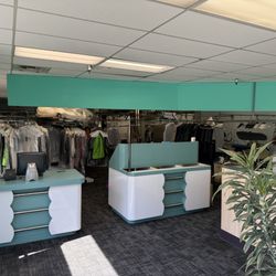 Crescent Arms Drycleaning - Cashier drop off