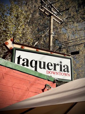Taqueria Downtown by null