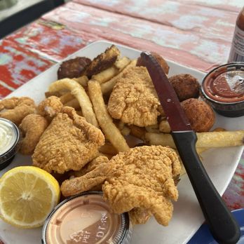 Shaggy's Biloxi Beach - Captain's Seafood Platter - Bars Near Me - Biloxi, Mississippi Shaggy's Biloxi Beach - Captain's Seafood Platter - Bars Near Me - Biloxi, Mississippi