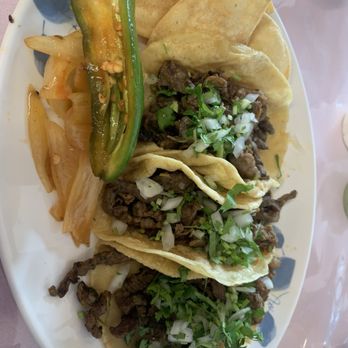 La Esquina Mexican Grill - 3 Street Taco Combo Plate - Mexican Near Me - Thousand Oaks, California La Esquina Mexican Grill - 3 Street Taco Combo Plate - Mexican Near Me - Thousand Oaks, California