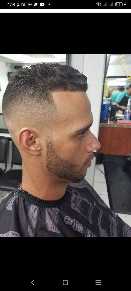Rafael 39 Barber Logo