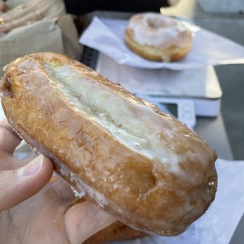Primo's Donuts - Glazed Buttermilk Bar delicious but not as jaw dropping as the hype had built it to be - Donuts Near Me - Los Angeles, California Primo's Donuts - Glazed Buttermilk Bar delicious but not as jaw dropping as the hype had built it to be - Donuts Near Me - Los Angeles, California