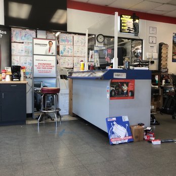 Tire Time - reception desk - Tires Near Me - San Jose, California Tire Time - reception desk - Tires Near Me - San Jose, California