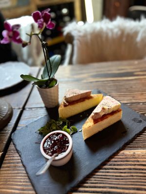French Alpine Bistro - Crêperie du Village by null