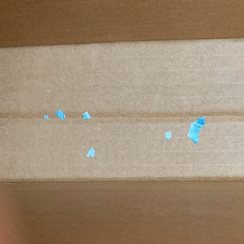 Madison Van Lines - Paint at the bottom of the box - Movers Near Me - Margate, Florida