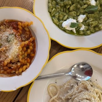 Tortello - Cacio e Pepe, Cavatelli Al Pesto, & Busiate Alla Puttanesca - Pasta Shops Near Me - Chicago, Illinois