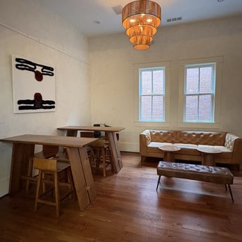 House Eleven - Indoor seating - Coffee & Tea Near Me - Birmingham, Alabama
