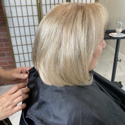 Friendzy Salon & Spa - Color and blow-dry