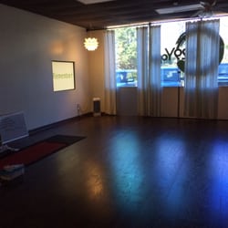 229 Yoga - 229 Yoga studio