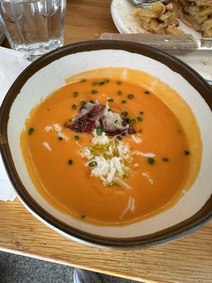 Mercado de la Reina 12 by null