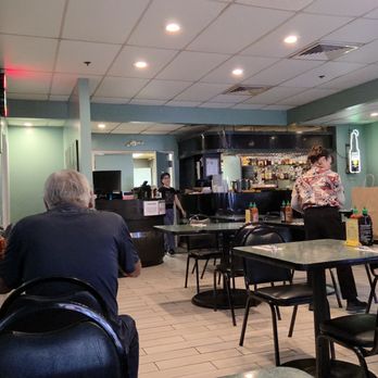 Hale Vietnam - Inside - Vietnamese Near Me - Honolulu, Hawaii Hale Vietnam - Inside - Vietnamese Near Me - Honolulu, Hawaii