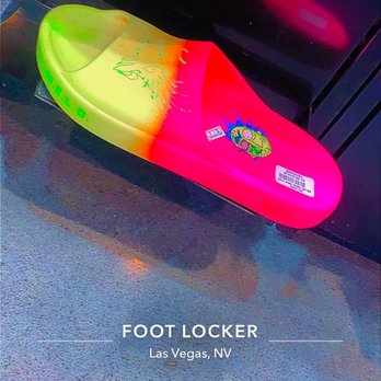 Footlocker - Shoe Stores Near Me - Las Vegas, Nevada