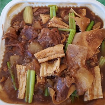 Fusion Delight - Green onion beef pot, sorry we ordered this from memory not from the menu so I can't provide the exact name. - Chinese Near Me - San Leandro, California Fusion Delight - Green onion beef pot, sorry we ordered this from memory not from the menu so I can't provide the exact name. - Chinese Near Me - San Leandro, California