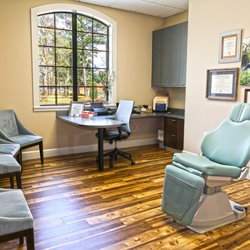 Kingwood Orthodontics - We offer complimentary exams in our Consultation Room.
